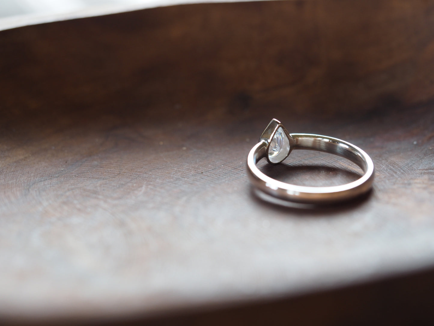 Bague en forme de larme en argent sterling