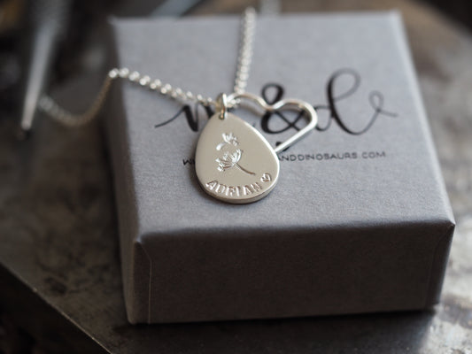 Concevez votre propre collier en forme de larme