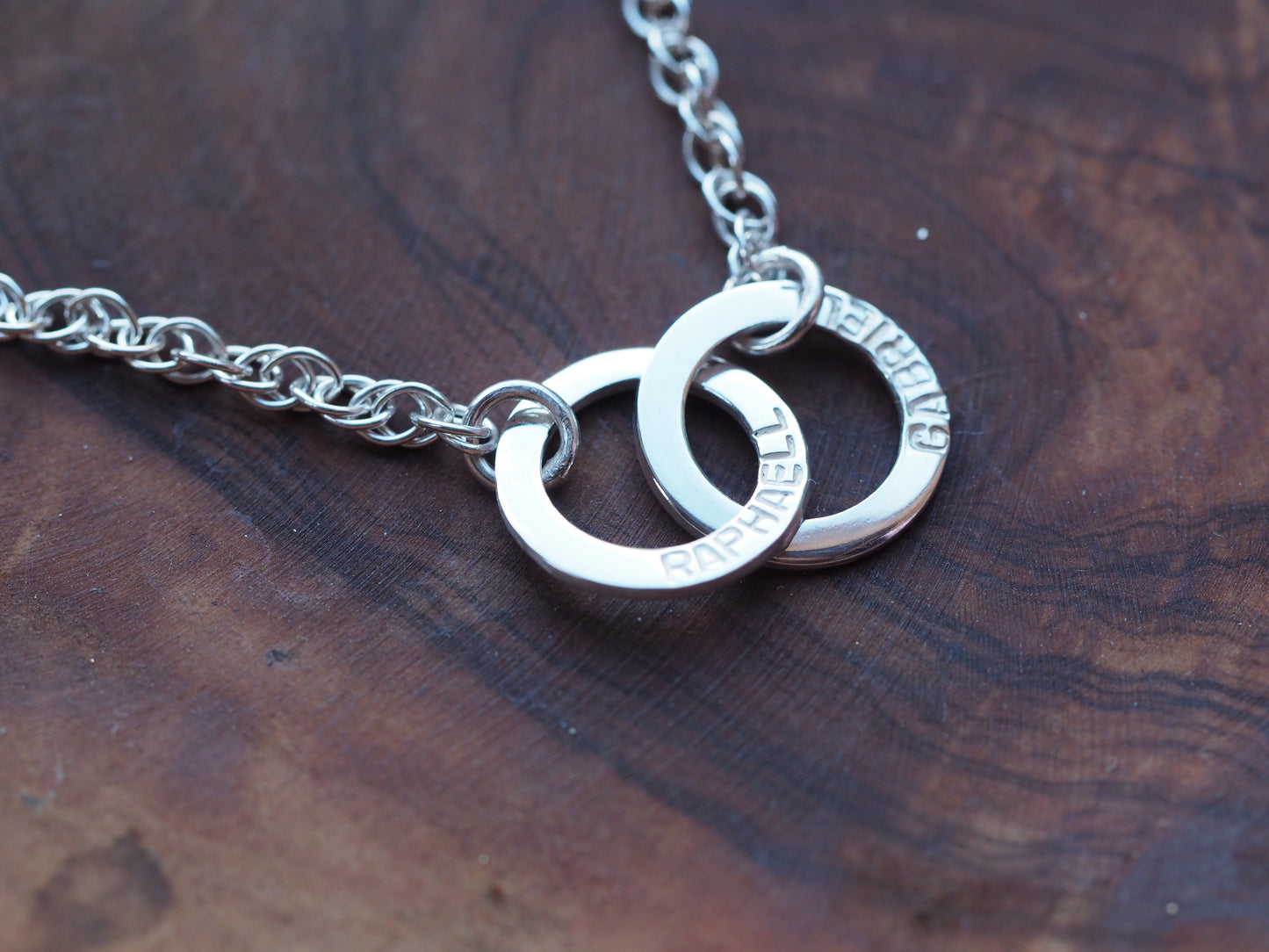 Bracelet entrelacé mini rondelle en argent sterling