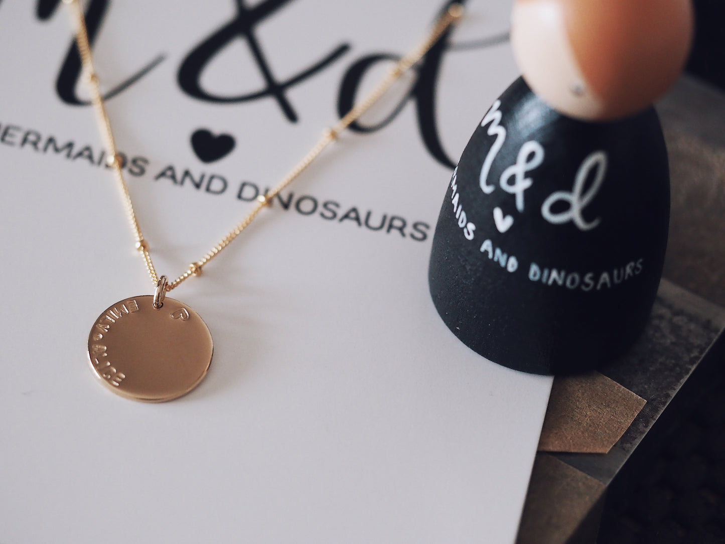 Créez votre propre collier disque midi
