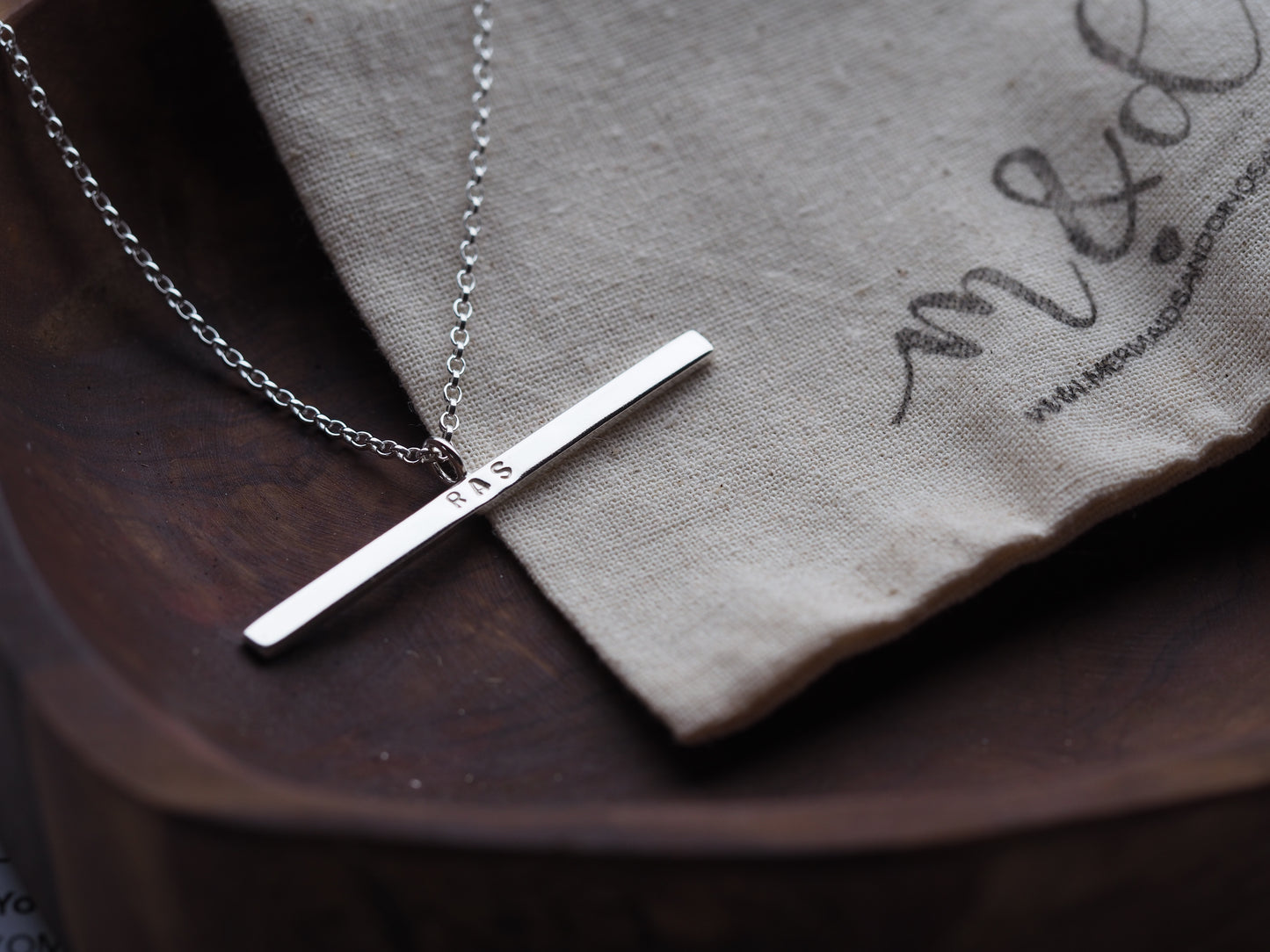 Collier barre en argent sterling