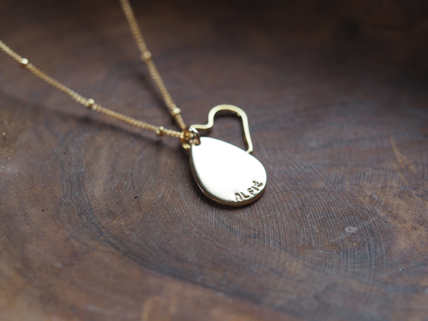 Design your own teardrop necklace