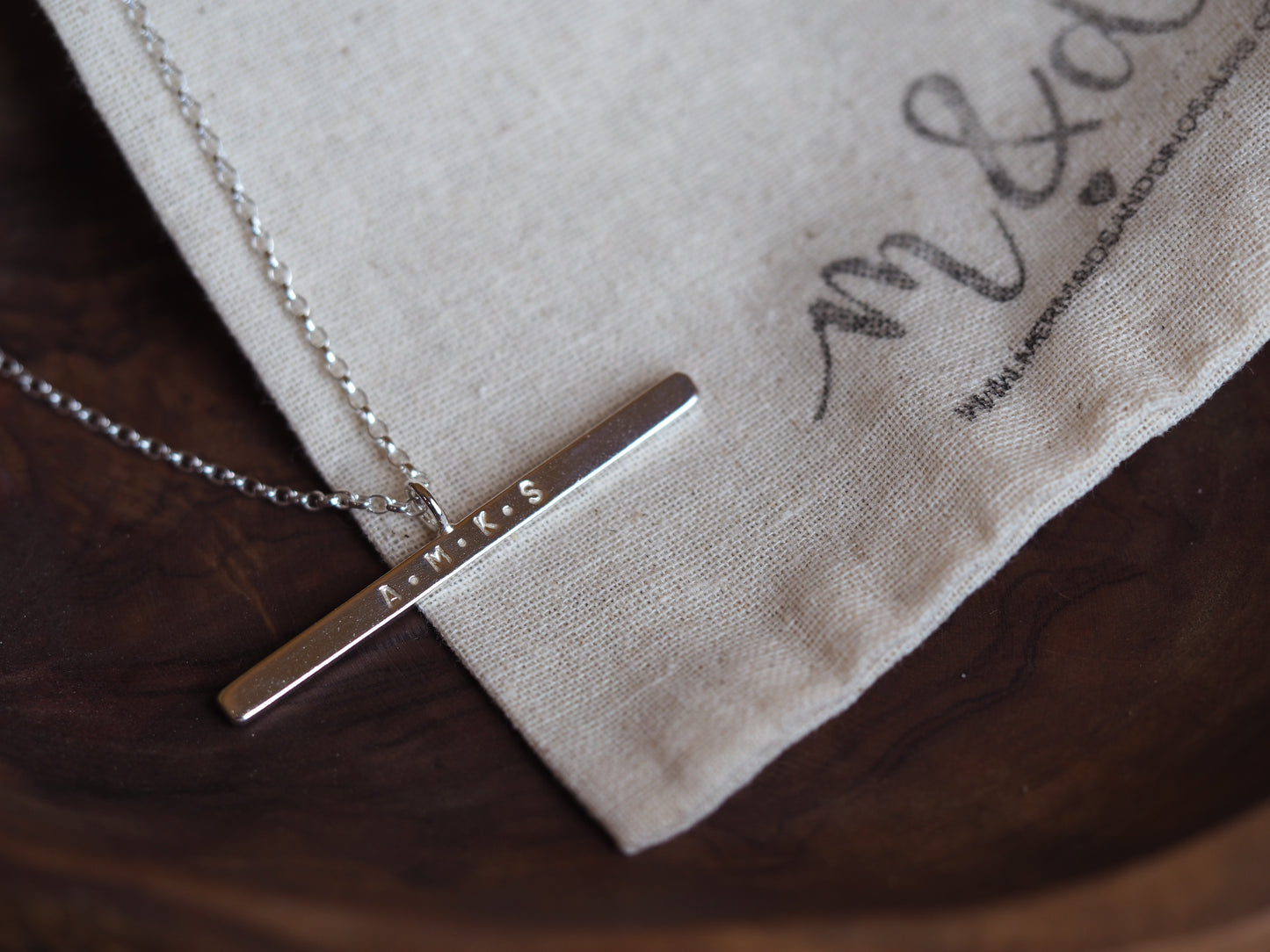 Collier barre en argent sterling