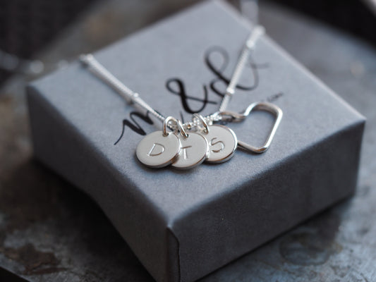 Design your own mini disc necklace