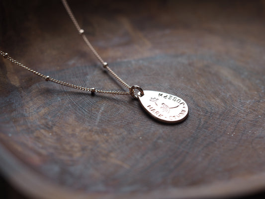 Design your own teardrop necklace