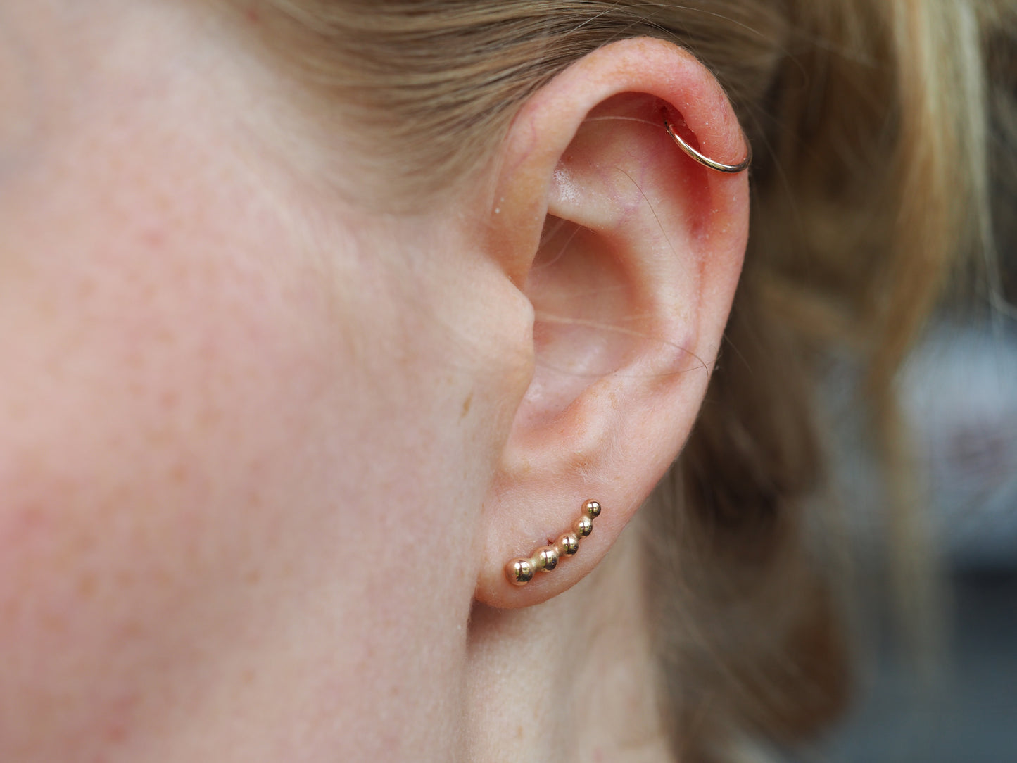 Boucles d'oreilles Creeper à pompons en or 9 carats